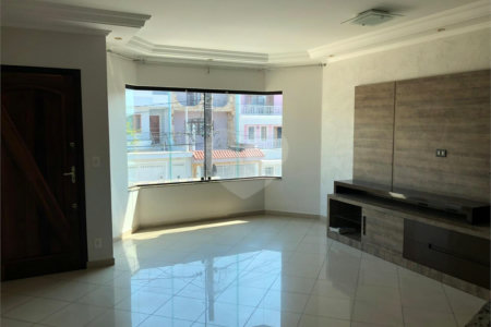 Casa à venda com 3 quartos, sendo 1 suíte, em Nova Petrópolis, São Bernardo do Campo, SP