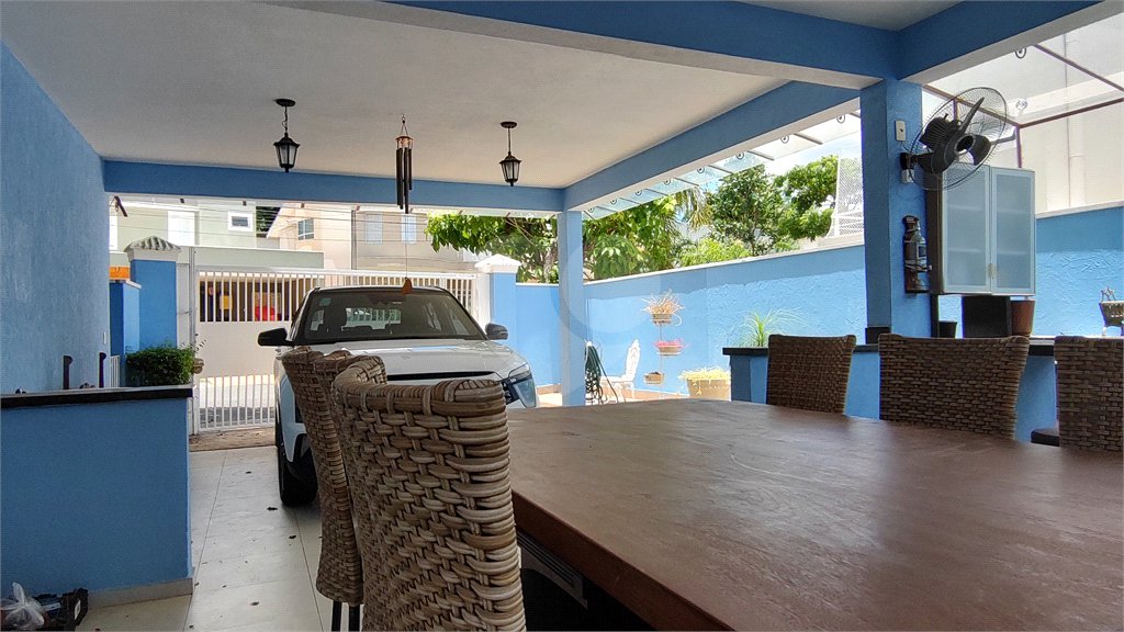 Casa à venda com 3 suítes no condomínio Parque do Varvito, Itu - SP