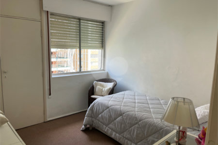 Apartamento à venda com 3 quartos, sendo 1 suíte,  em Itaim Bibi, São Paulo, SP