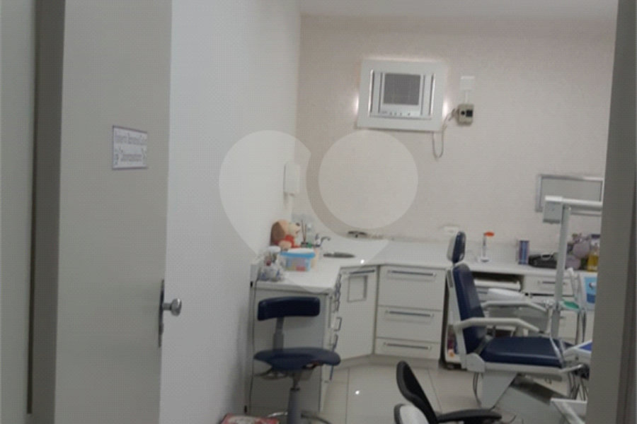 Sobrado à venda com 3 quartos em Santana, São Paulo, SP