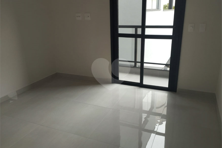 Sobrado à venda com 3 quartos, sendo 1 suíte,  em Santana, São Paulo, SP