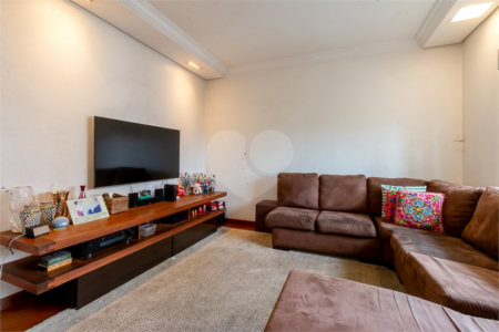 Apartamento à venda ou para alugar com 3 suítes em Santa Cecília, São Paulo, SP
