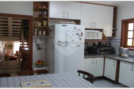 Sobrado à venda com 3 quartos, sendo 2 suítes, em Água Fria, São Paulo, SP