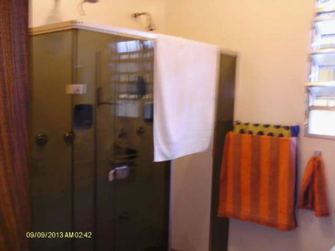 Sobrado à venda com 4 quartos, sendo 2 suítes, em Jardim Peri Peri, São Paulo, SP