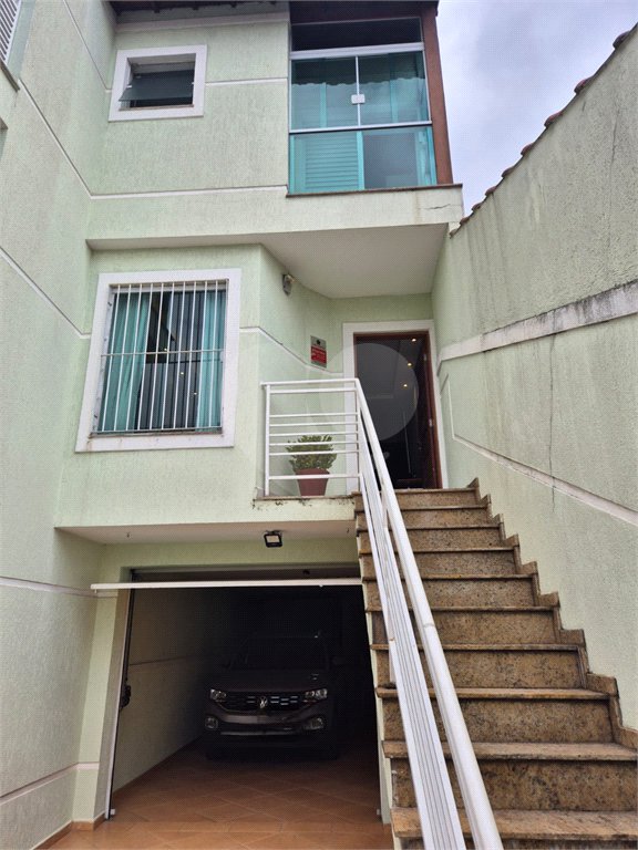Sobrado à venda com 2 quartos, sendo 1 suíte, em Vila Nivi, São Paulo, SP