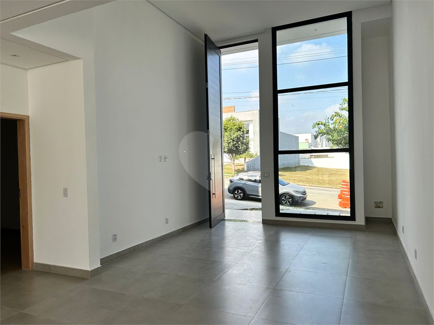 Casa à venda com 3 quartos, sendo 1 suíte, no condomínio Ibiti Reserva, Sorocaba - SP