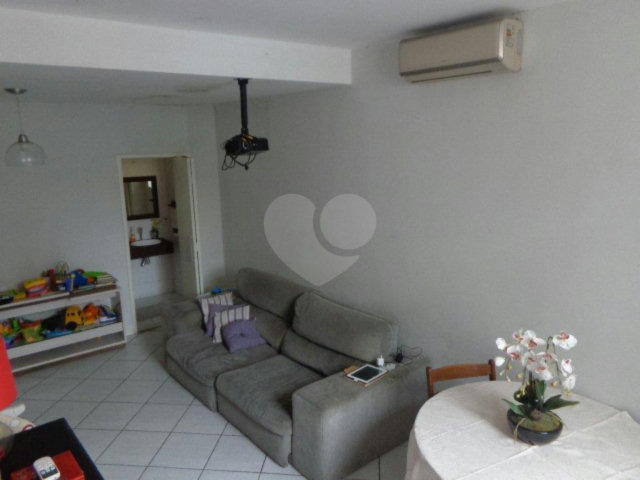 Sobrado à venda com 2 quartos em Vila Mascote, São Paulo, SP