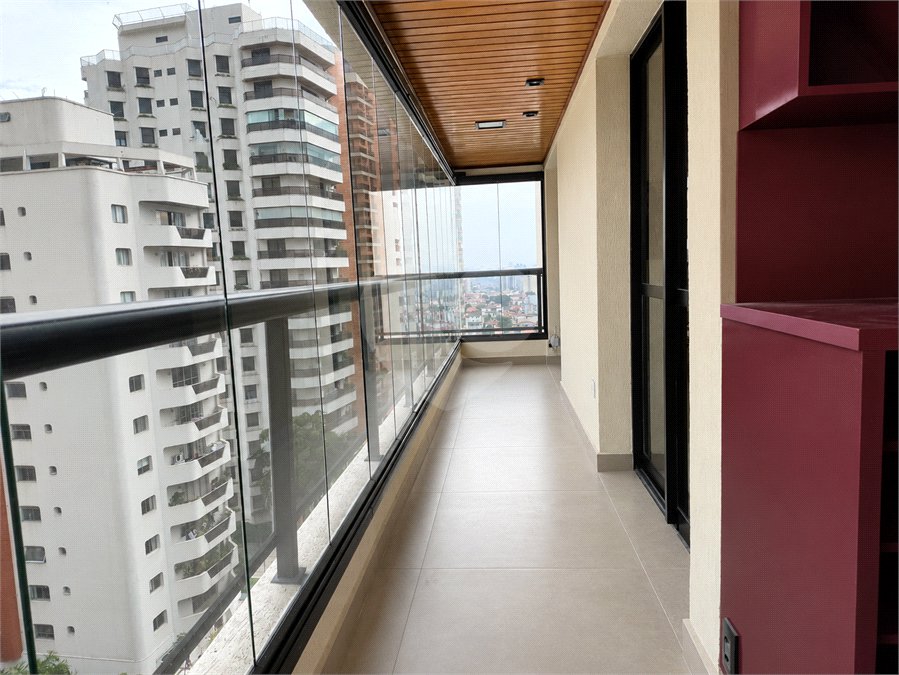 Apartamento à venda com 3 suítes em Santana, São Paulo, SP