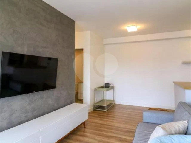 Apartamento à venda com 2 quartos, sendo 1 suíte,  em Chácara Santo Antônio, São Paulo, SP