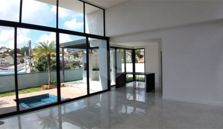Casa à venda com 3 suítes em Jardim Paulista, Atibaia, SP