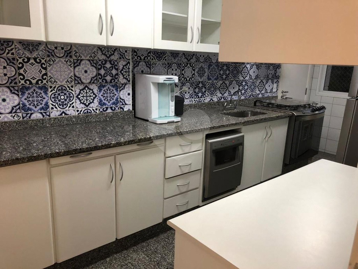 Apartamento à venda com 3 quartos, sendo 2 suítes,  em Paraíso do Morumbi, São Paulo, SP