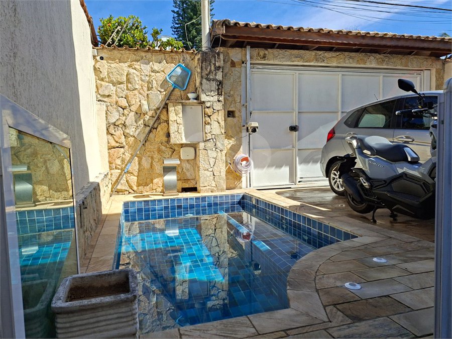 Sobrado à venda com 2 quartos, sendo 1 suíte, em Horto Florestal, São Paulo, SP