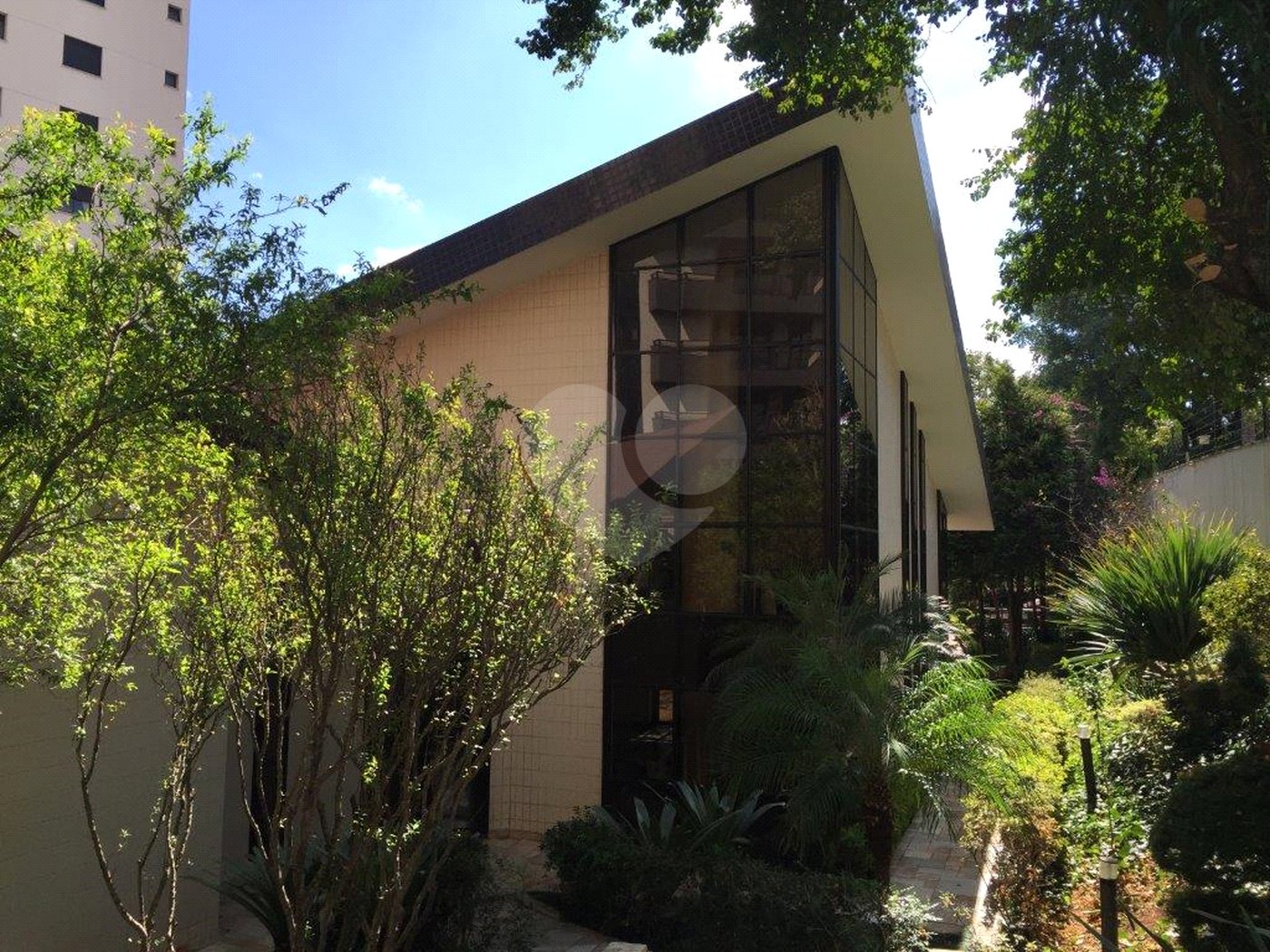 Apartamento à venda com 4 quartos, sendo 3 suítes, em Bosque da Saúde, São Paulo, SP