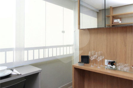 Apartamento à venda com 1 suíte em Moema, São Paulo, SP