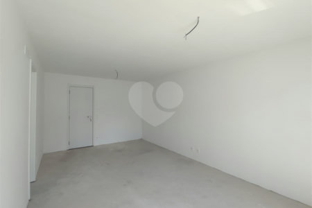 Apartamento à venda com 4 suítes em Jardim Leonor, São Paulo, SP