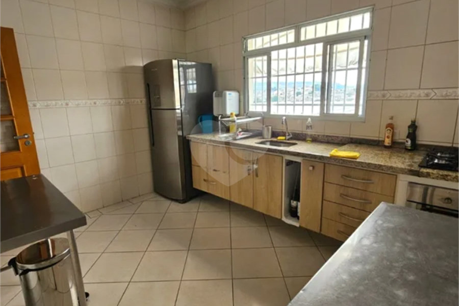 Sobrado à venda com 3 quartos, sendo 1 suíte, em Vila Pereira Barreto, São Paulo, SP