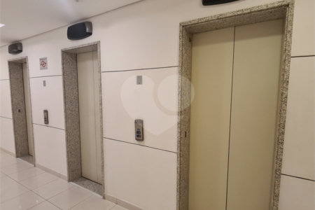 Sala à venda em Chácara Santo Antônio, São Paulo, SP