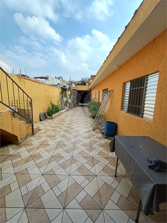 Casa à venda com 3 quartos, sendo 1 suíte,  em Jardim Santa Mônica, São Paulo, SP