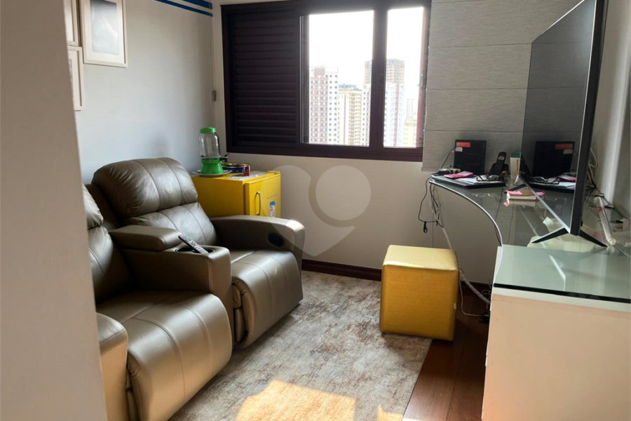 Apartamento à venda com 3 quartos, sendo 1 suíte, em Santana, São Paulo, SP
