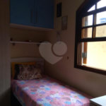 Casa à venda com 4 quartos, sendo 2 suítes, em Jardim Vila Galvão, Guarulhos, SP
