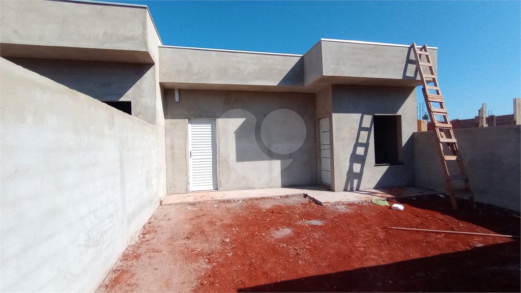 Casa à venda com 2 quartos em Vila Progresso, Itapetininga, SP