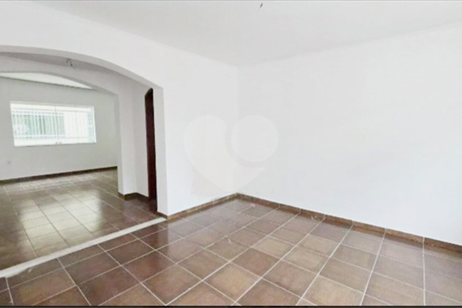 Sobrado à venda com 4 quartos, sendo 2 suítes,  em Mandaqui, São Paulo, SP