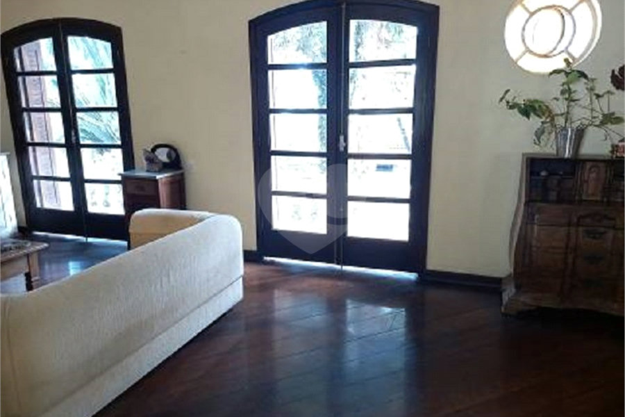 Casa à venda com 4 quartos, sendo 1 suíte, em Tremembé, São Paulo, SP