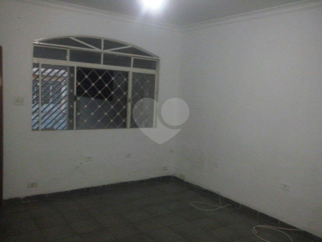 Sobrado à venda com 2 quartos em Vila Guilherme, São Paulo, SP