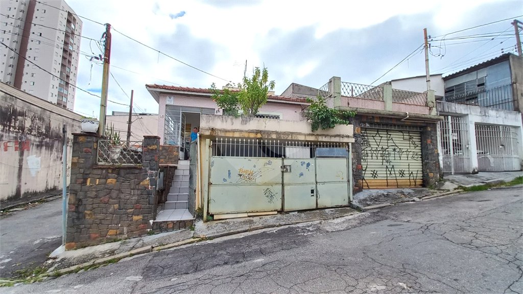 Casa Térrea à venda com 4 quartos, sendo 2 suítes, em Vila Gustavo, São Paulo, SP
