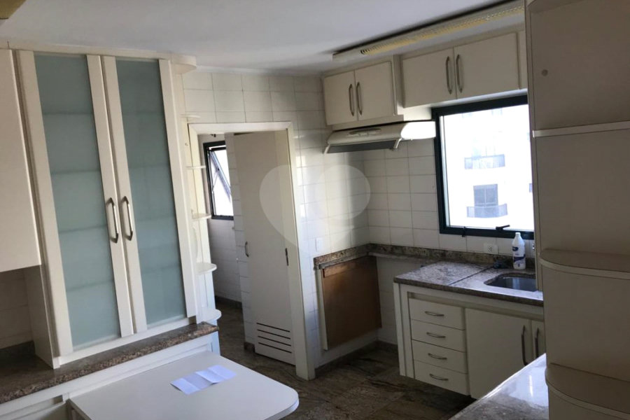 Apartamento à venda com 3 quartos, sendo 1 suíte,  em Santana, São Paulo, SP