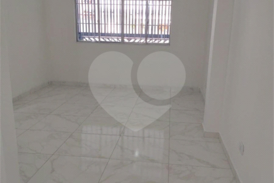 Sobrado à venda com 3 quartos, sendo 1 suíte, em Jaraguá, São Paulo, SP