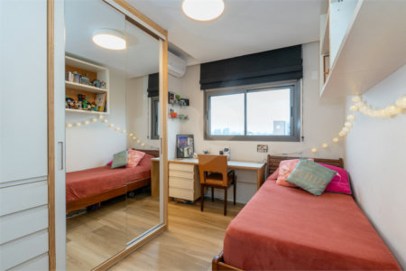 Apartamento à venda com 3 suítes em Campo Belo, São Paulo, SP