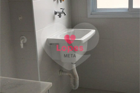 Apartamento à venda com 2 quartos, sendo 1 suíte, no Centro, Jacareí, SP