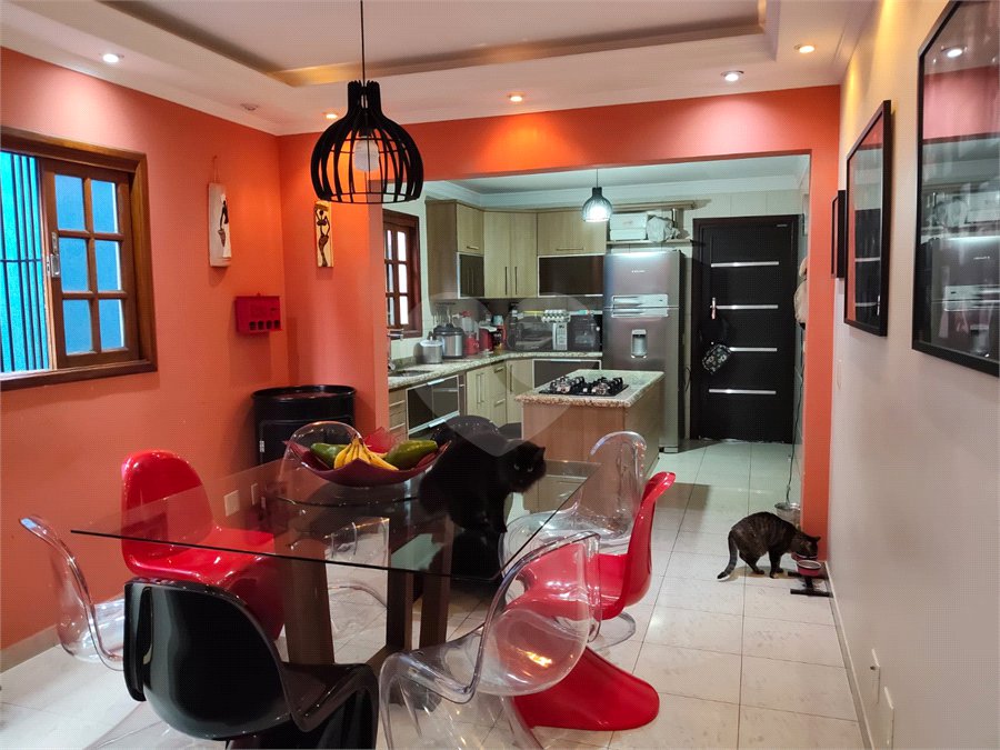 Casa à venda com 3 quartos, sendo 1 suíte, em Jardim Santa Clara, Guarulhos, SP
