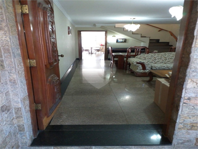 Sobrado à venda com 3 quartos em Vila Guilherme, São Paulo, SP