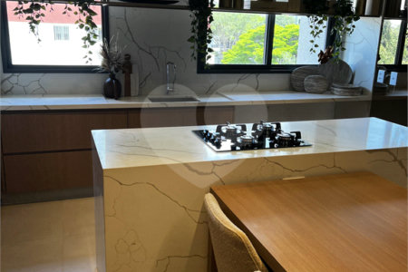 Apartamento à venda com 1 suíte em Jardim América, São Paulo, SP