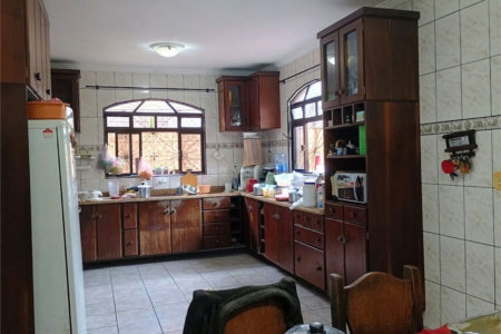 Casa Residencial à venda, Parque Continental, São Vicente - CA0207.