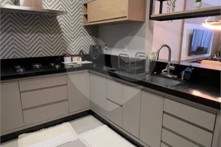 Casa à venda com 3 quartos, sendo 1 suíte, no condomínio Jardim de Monaco, Hortolândia - SP