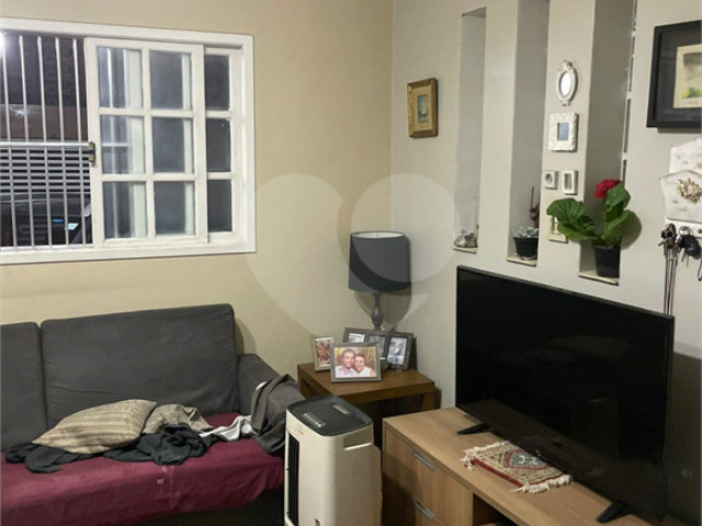 Casa de Vila à venda com 2 quartos em Jardim França, São Paulo, SP