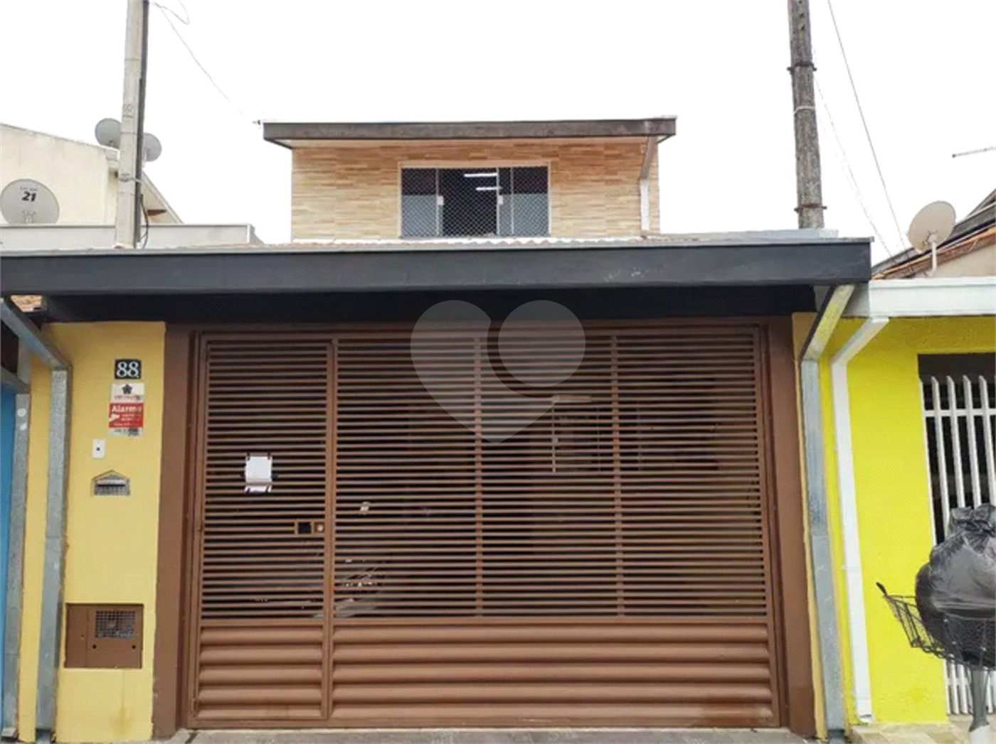 Terreno à venda com 4 quartos, sendo 2 suítes, no condomínio Conjunto Residencial Rigui, São José dos Campos - SP