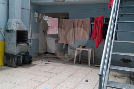 Casa à venda com 5 quartos, sendo 1 suíte,  em Cambuci, São Paulo, SP