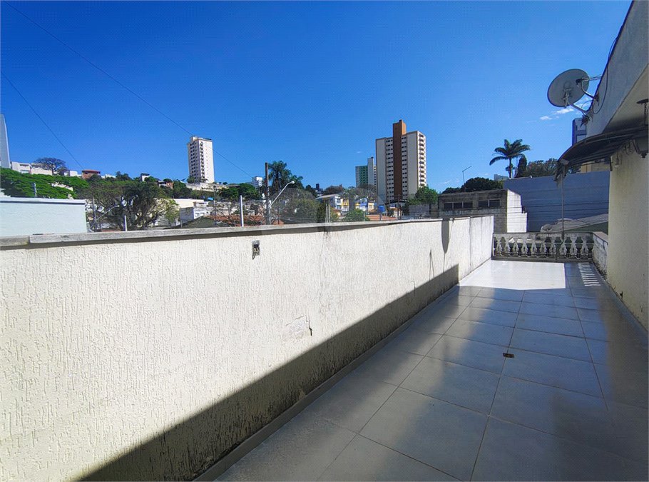 Casa à venda com 3 quartos, sendo 1 suíte, em Vila Vianelo, Jundiaí, SP