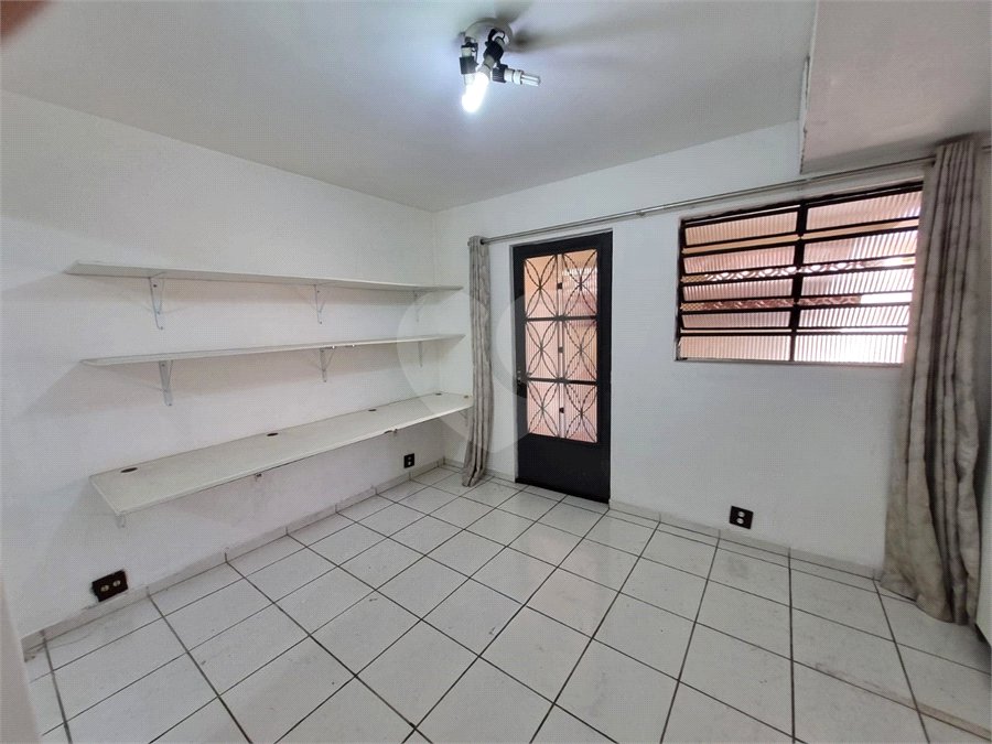 Sobrado à venda com 3 quartos, sendo 1 suíte,  em Jardim Ester Yolanda, São Paulo, SP