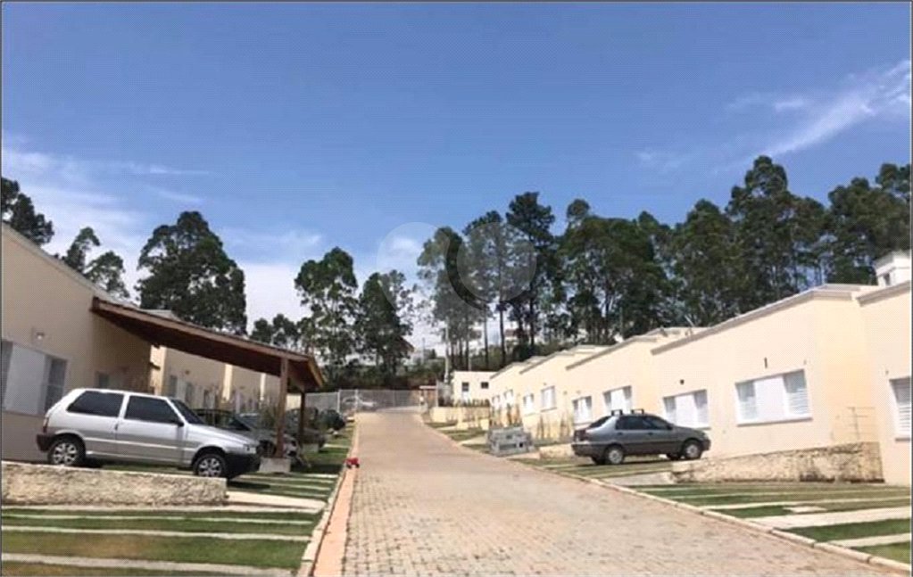 Casa à venda com 3 quartos no condomínio Residencial Vila D`ouro, Cotia - SP