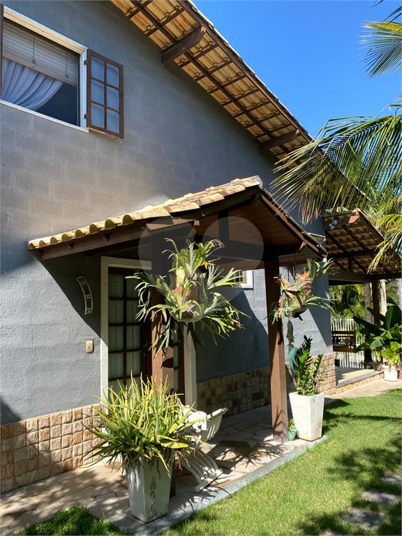 Casa em condomínio à venda com 3 quartos, sendo 2 suítes, em Caravelas, Armação dos Búzios, RJ