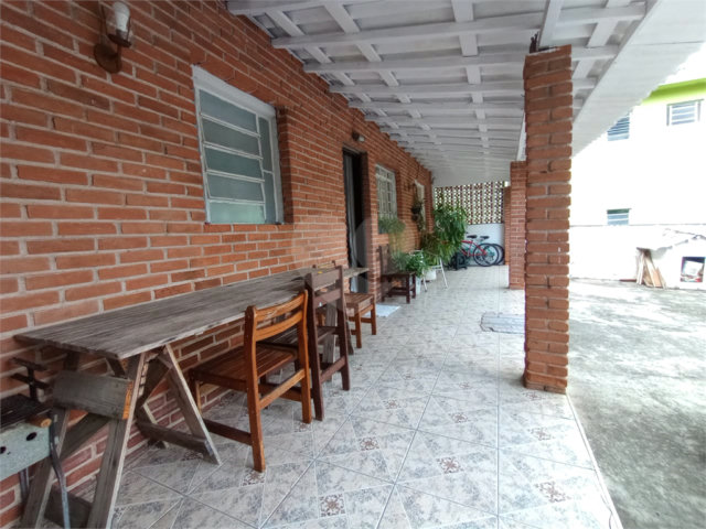 Casa Térrea à venda com 3 quartos, sendo 1 suíte,  em Jardim São Luís, São Paulo, SP