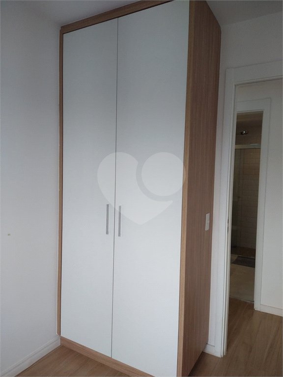 Apartamento à venda com 3 quartos, sendo 1 suíte, em Santo Amaro, São Paulo, SP
