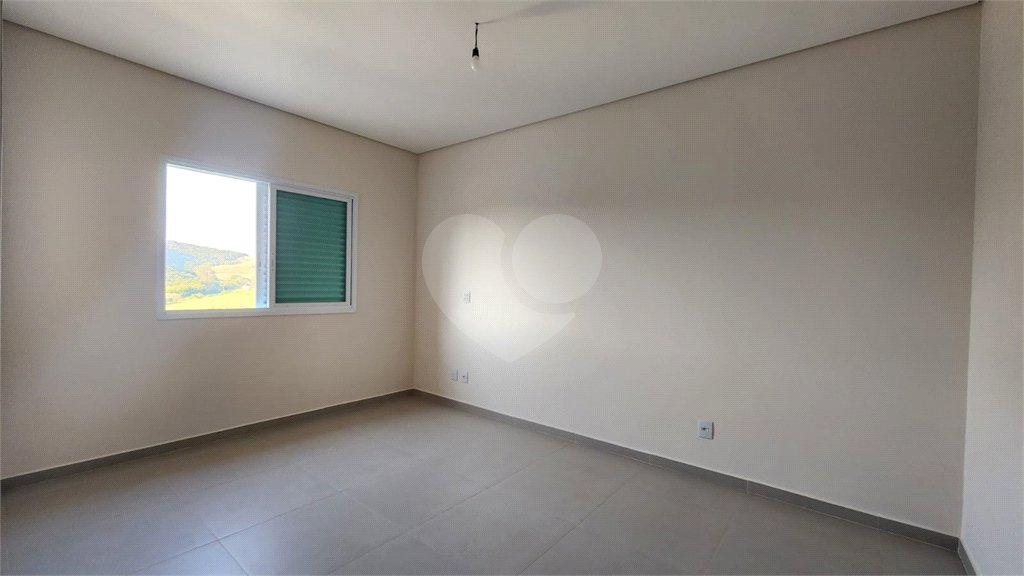 Casa à venda com 4 suítes no condomínio Santa Isabel I, Louveira - SP
