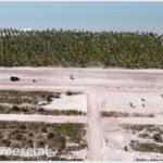 Terreno à venda no condomínio Mogi dos Pássaros, Belmonte - BA