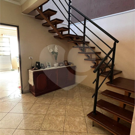 Casa à venda com 3 quartos, sendo 2 suítes,  em Jardim Juliana, Mogi das Cruzes, SP